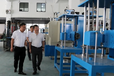 李剛率隊赴浙江開展設備銷售領域招商考察并與企業(yè)家代表座談